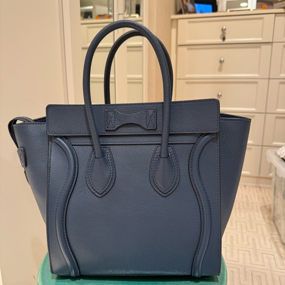 Celine - Micro Luggage Handbag in Baby Drummed Calfskin - Picture 3 of 16